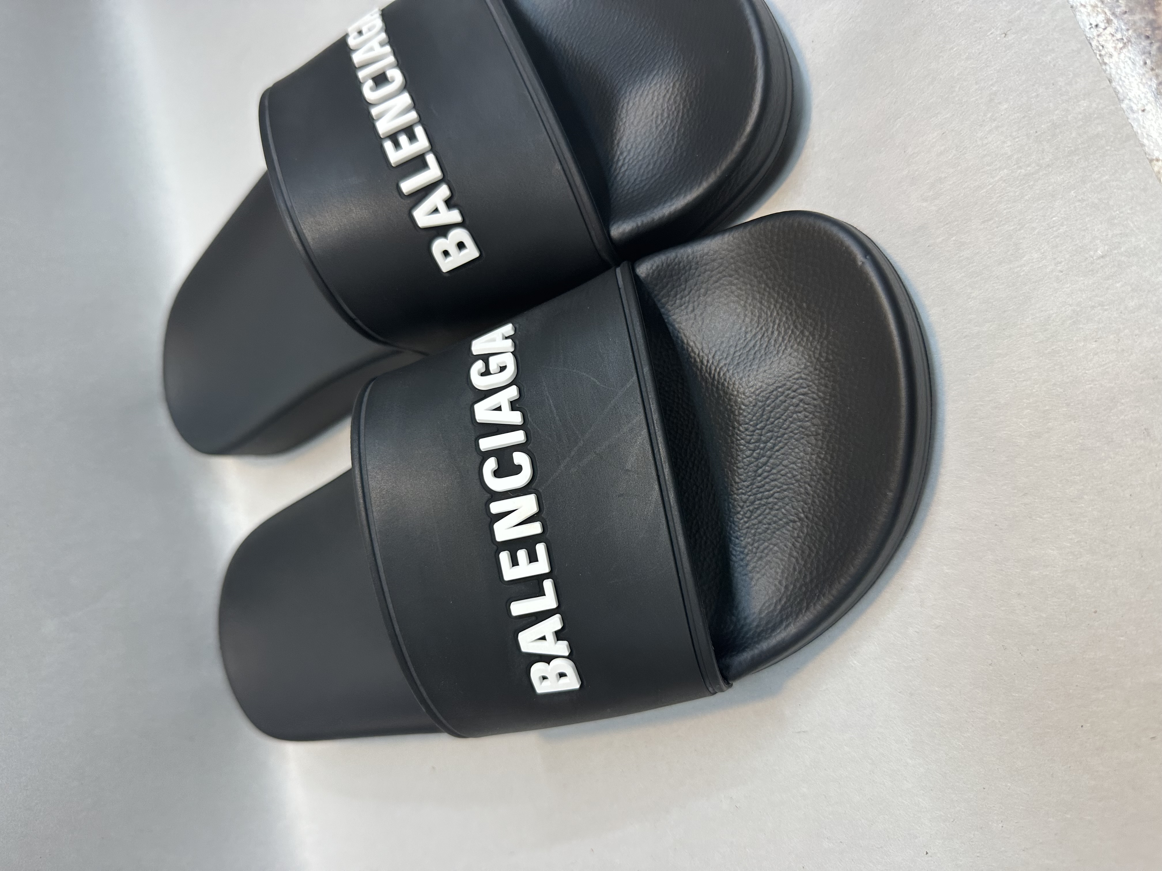 Balenciaga Pool Side Sandal Balenciaga women’s sandals size 6.5