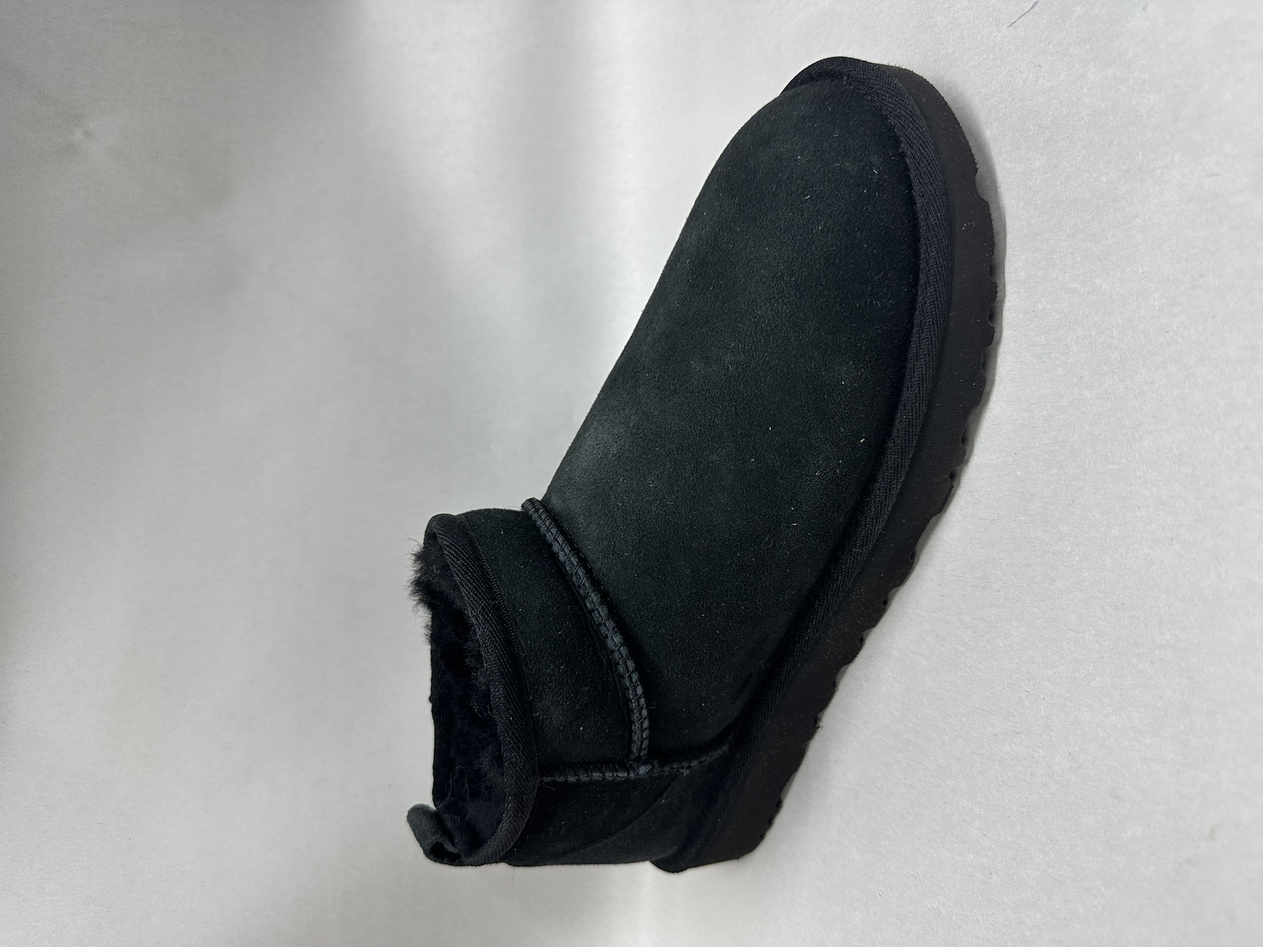 UGG UGG Women's Classic Ultra Mini Boot, Black, 08