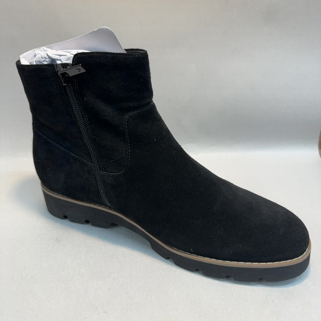 Vionic Vionic Women's Carissa Fashion Boot Black Suede