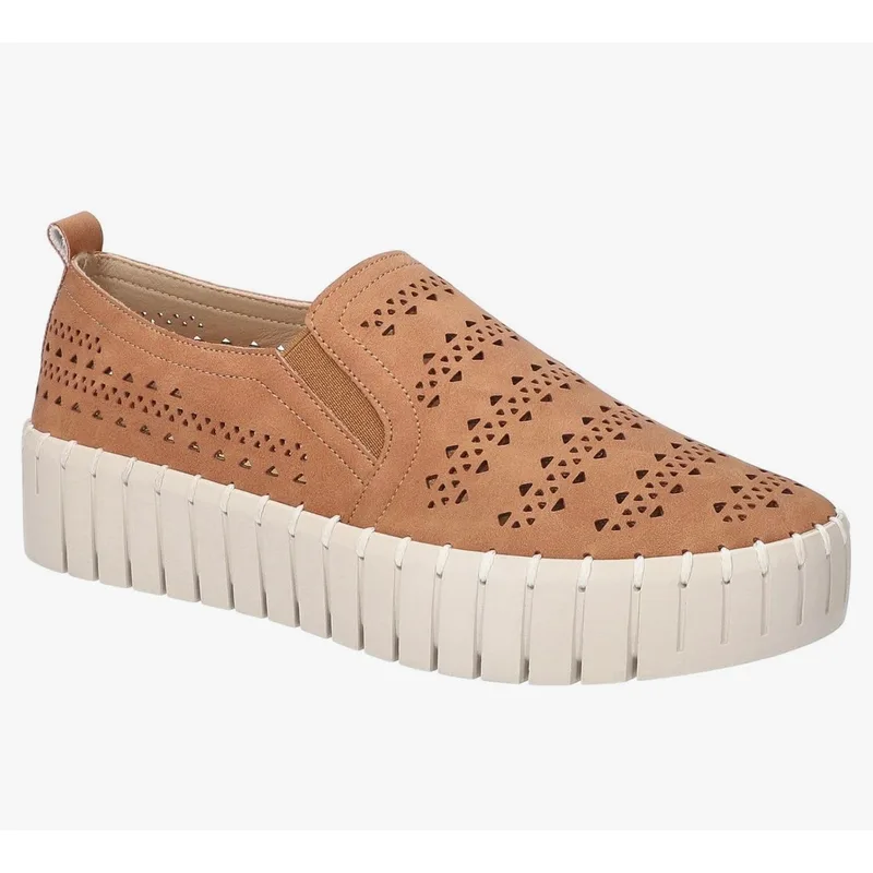 Easy Street Peppy Tan — Size 11