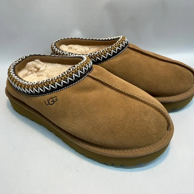 Ugg Women's Tasman Slipper, Chestnut, 05 — Chesnut — Size 5 4