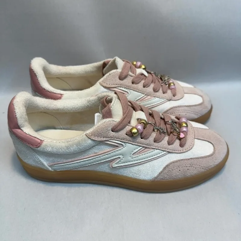 Madden Girl Women's Giia-Cb Sneaker, Blush Velvet, 6 — Pink