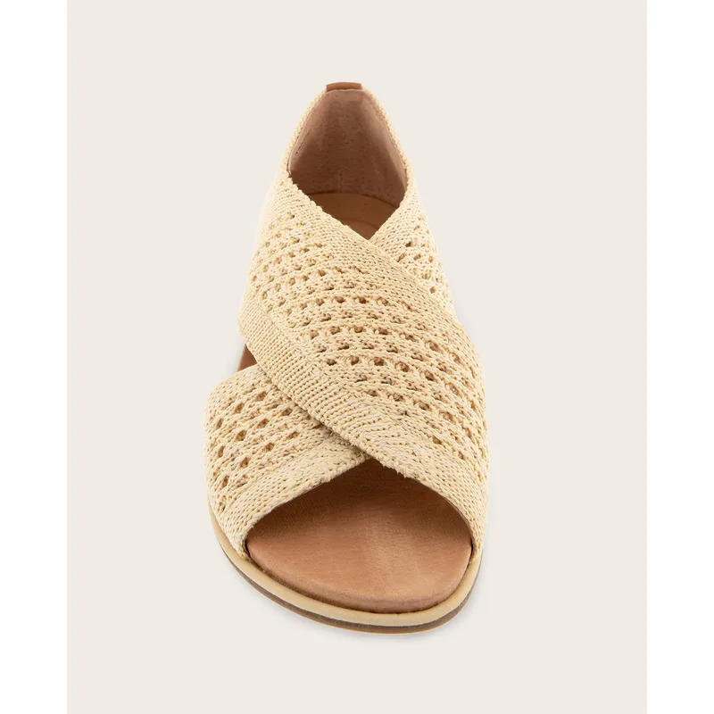 Gentle Souls by Kenneth Cole Women's Lainey Slip on Crisscross Sandals — Beige — Size 8.5 3