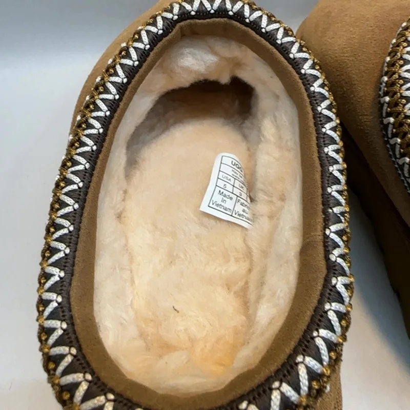 Ugg Women's Tasman Slipper, Chestnut, 05 — Chesnut — Size 5 8